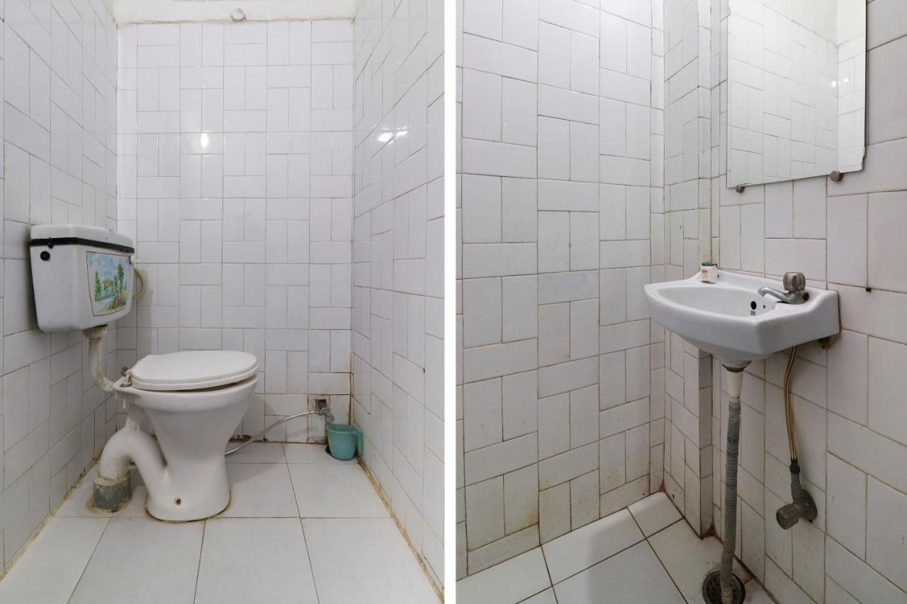 Oyo 40431 Hotel Amar Prem ลัคเนา ภายนอก รูปภาพ